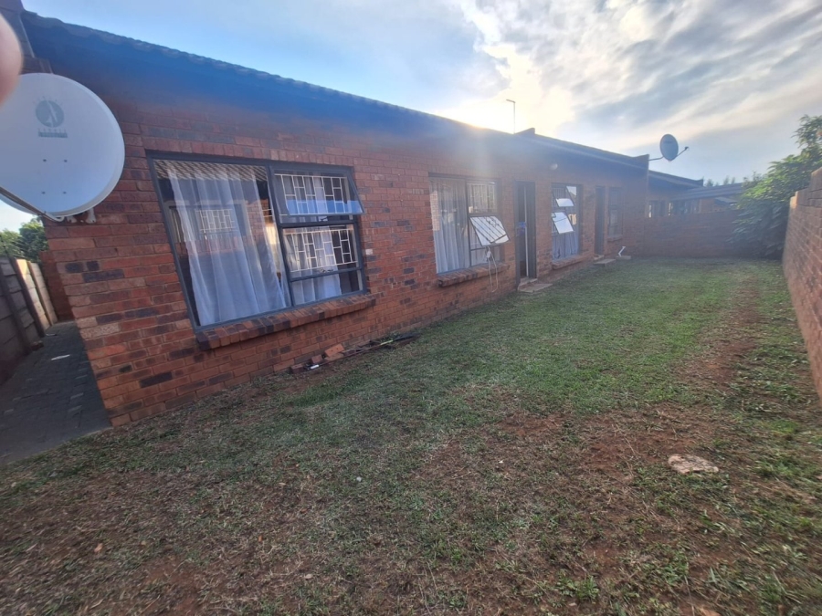 3 Bedroom Property for Sale in Langenhovenpark Free State